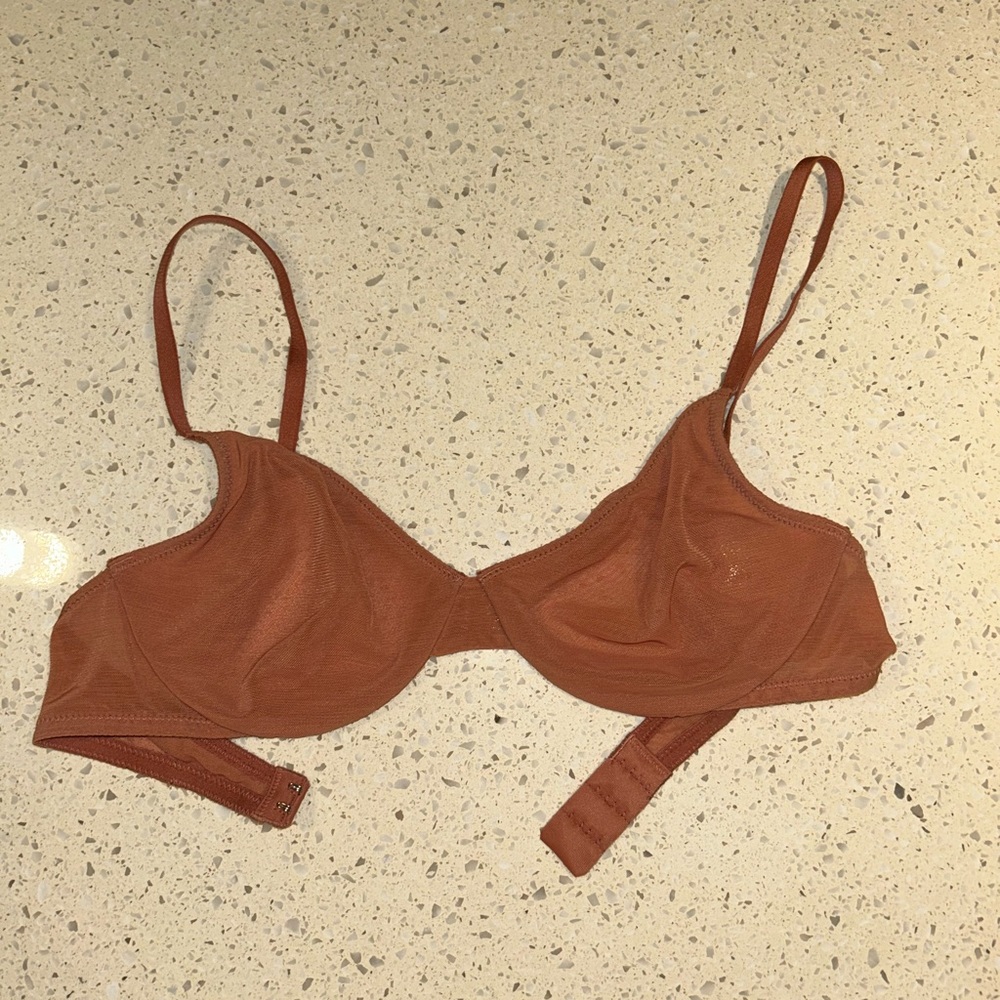 Gilly Hicks Mesh Underwire Bra